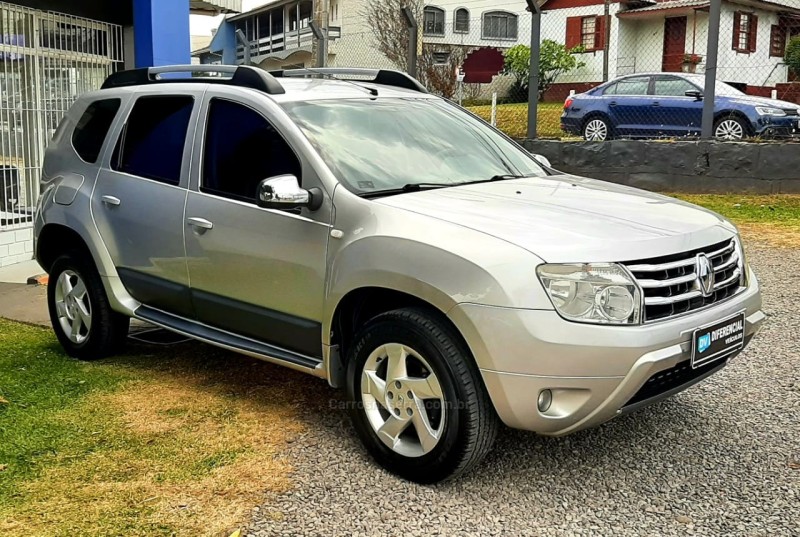 duster 2.0 dynamique 4x2 16v flex 4p automatico 2013 caxias do sul