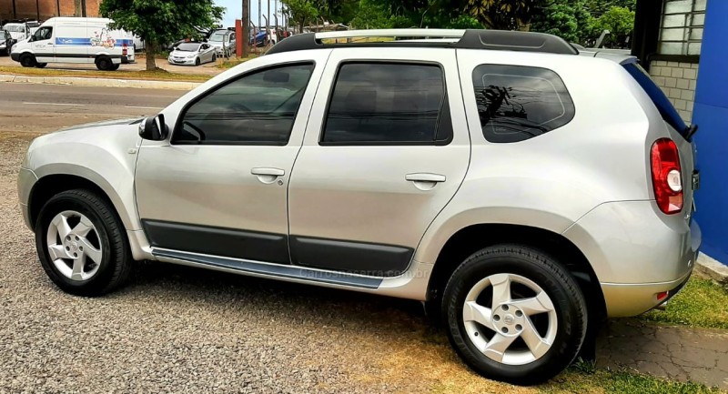 DUSTER 2.0 DYNAMIQUE 4X2 16V FLEX 4P AUTOMÁTICO - 2013 - CAXIAS DO SUL