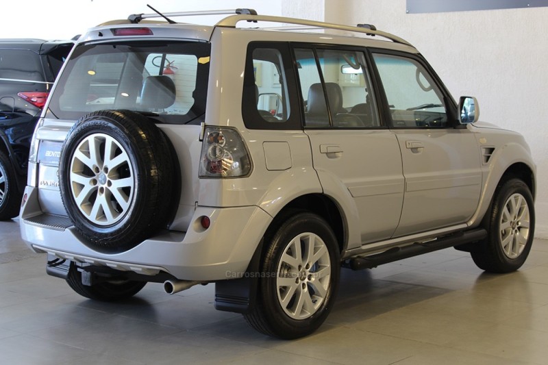 PAJERO TR4 2.0 4X4 16V 140CV FLEX 4P MANUAL - 2010 - BENTO GONçALVES