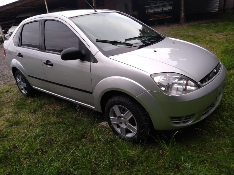 FIESTA 1.6 MPI SEDAN 8V FLEX 4P MANUAL - 2007 - CAXIAS DO SUL