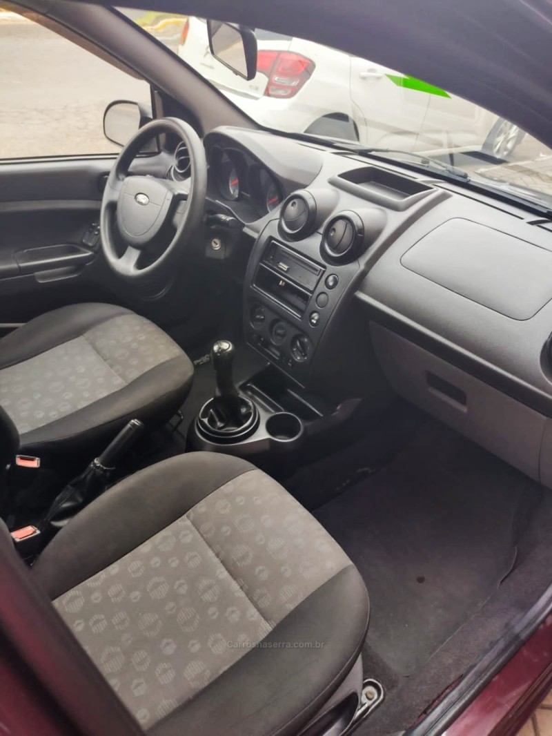 FIESTA 1.6 MPI CLASS HATCH 8V FLEX 4P MANUAL - 2011 - PAROBé