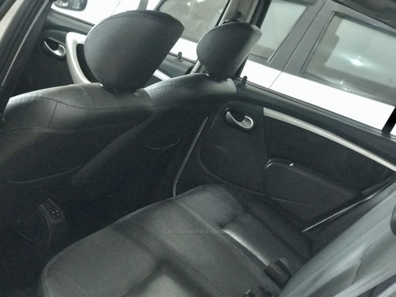 SANDERO 1.6 STEPWAY 16V FLEX 4P MANUAL - 2011 - PASSO FUNDO