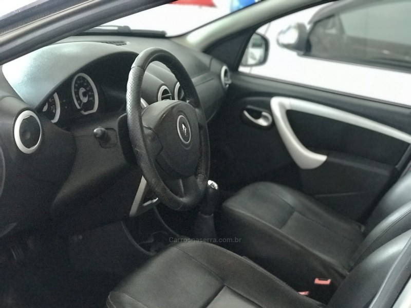 SANDERO 1.6 STEPWAY 16V FLEX 4P MANUAL - 2011 - PASSO FUNDO