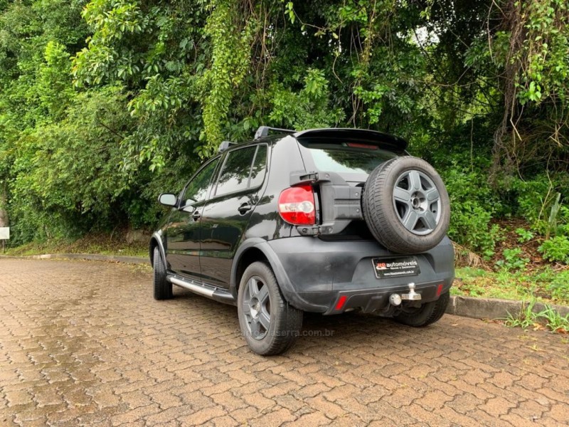 CROSSFOX 1.6 MI FLEX 8V 4P MANUAL - 2009 - NOVA PETRóPOLIS
