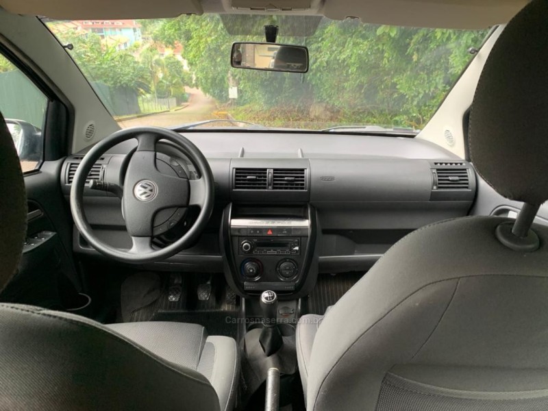 CROSSFOX 1.6 MI FLEX 8V 4P MANUAL - 2009 - NOVA PETRóPOLIS