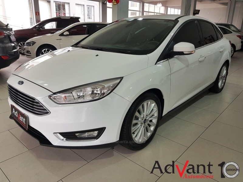 focus 2.0 titanium fastback 16v flex 4p powershift 2016 caxias do sul