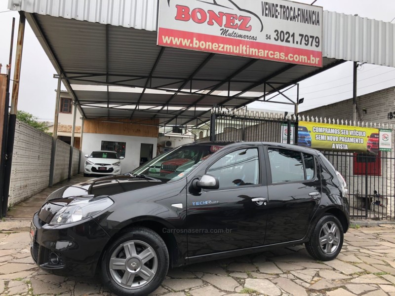sandero 1.0 tech run 16v flex 4p manual 2014 caxias do sul