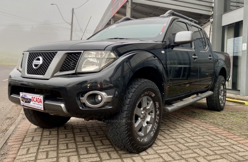 frontier 2.5 sv attack 10 anos 4x4 cd turbo eletronic diesel 4p manual 2015 caxias do sul