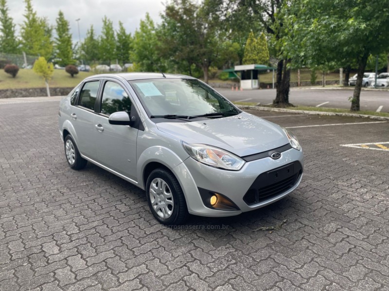 fiesta 1.6 rocam se sedan 8v flex 4p manual 2014 caxias do sul