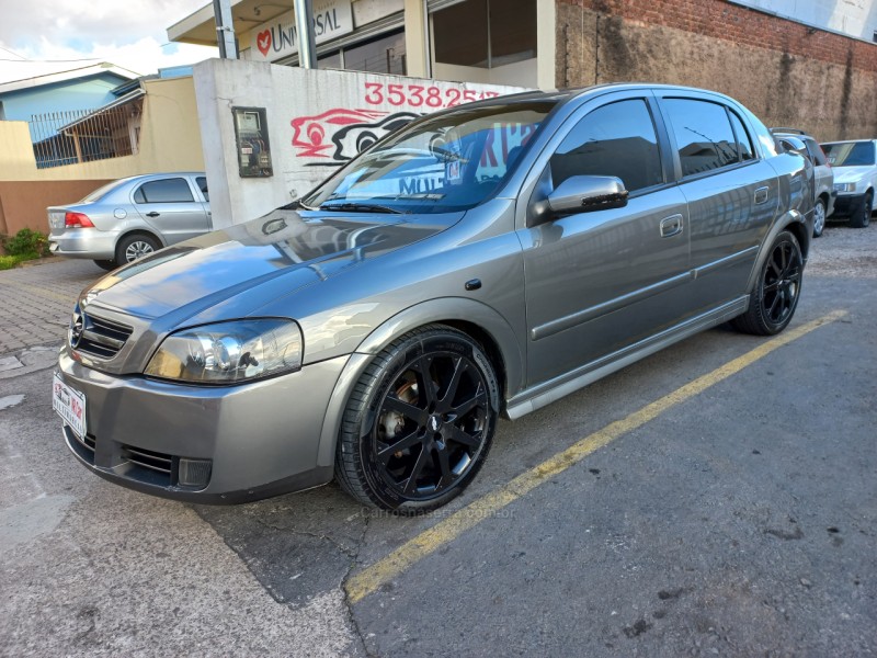 astra 2.0 mpfi cd 8v gasolina 4p manual 2004 caxias do sul