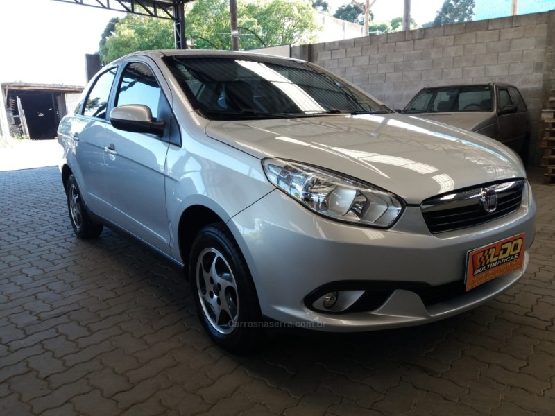 grand siena 1.4 mpi attractive 8v flex 4p manual 2013 caxias do sul