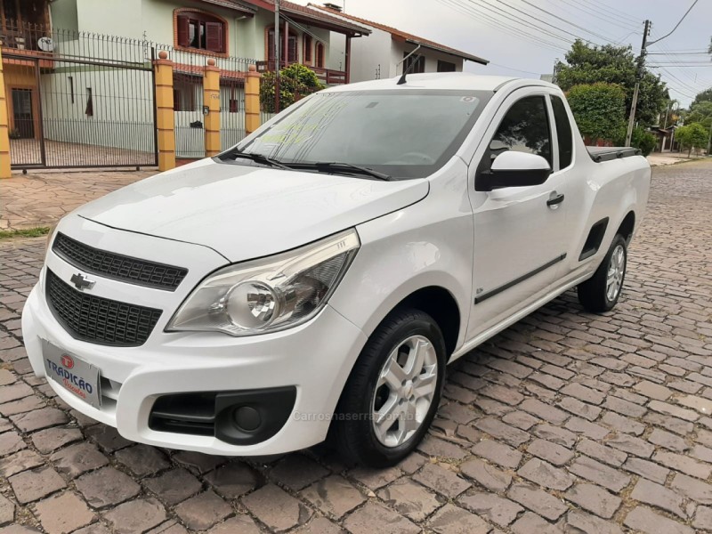 montana 1.4 mpfi ls cs 8v flex 2p manual 2012 caxias do sul