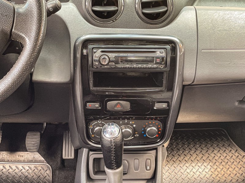 DUSTER 1.6 DYNAMIQUE 4X2 16V FLEX 4P MANUAL - 2014 - CANELA