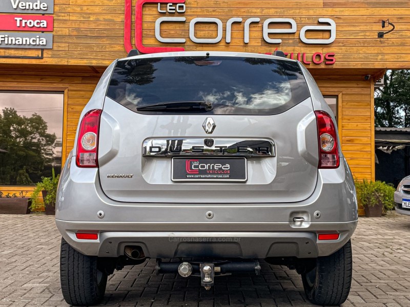DUSTER 1.6 DYNAMIQUE 4X2 16V FLEX 4P MANUAL - 2014 - CANELA