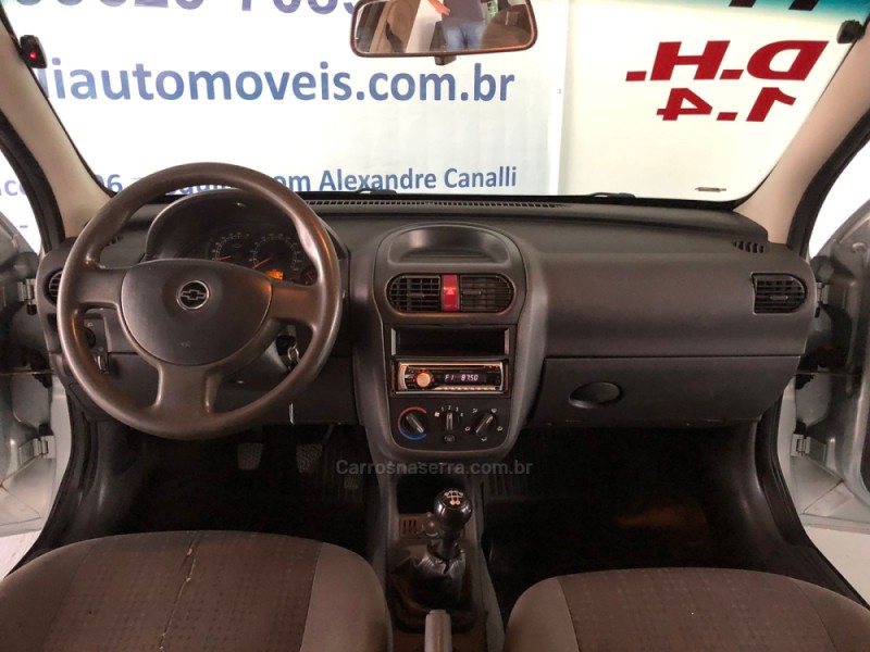CORSA 1.4 MPFI MAXX 8V FLEX 4P MANUAL - 2011 - CAXIAS DO SUL