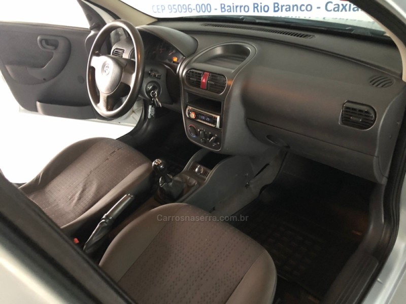 CORSA 1.4 MPFI MAXX 8V FLEX 4P MANUAL - 2011 - CAXIAS DO SUL