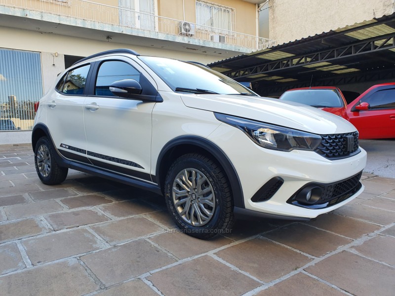 argo 1.3 8v trekking flex 4p manual 2022 caxias do sul