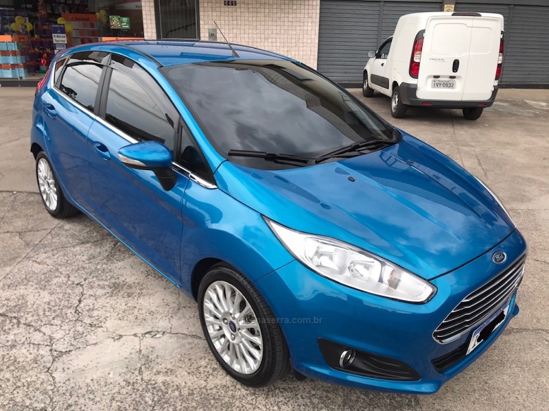fiesta 1.6 titanium hatch 16v flex 4p manual 2015 caxias do sul