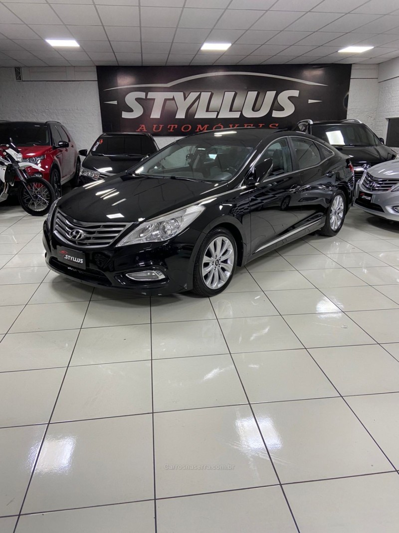AZERA 3.0 MPFI GLS V6 24V GASOLINA 4P AUTOMÁTICO - 2012 - ESTâNCIA VELHA