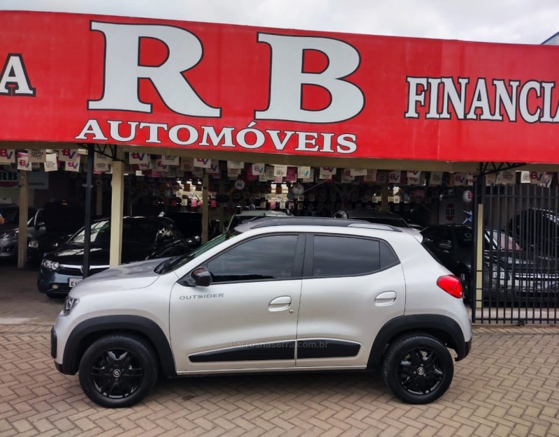 KWID 1.0 12V OUTSIDER FLEX 4P MANUAL