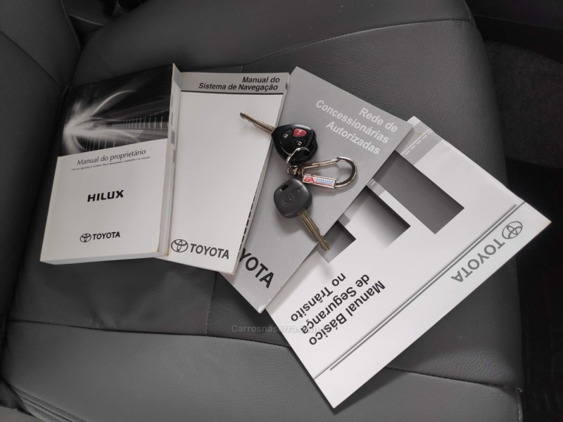 HILUX 3.0 SRV 4X4 CD 16V TURBO INTERCOOLER DIESEL 4P MANUAL - 2013 - TAPEJARA