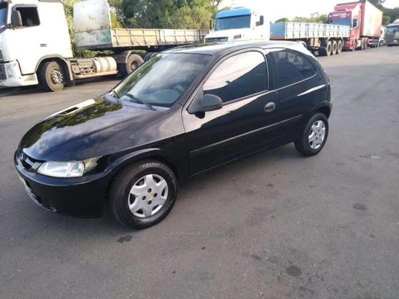 celta 1.4 mpfi 8v gasolina 2p manual 2005 caxias do sul