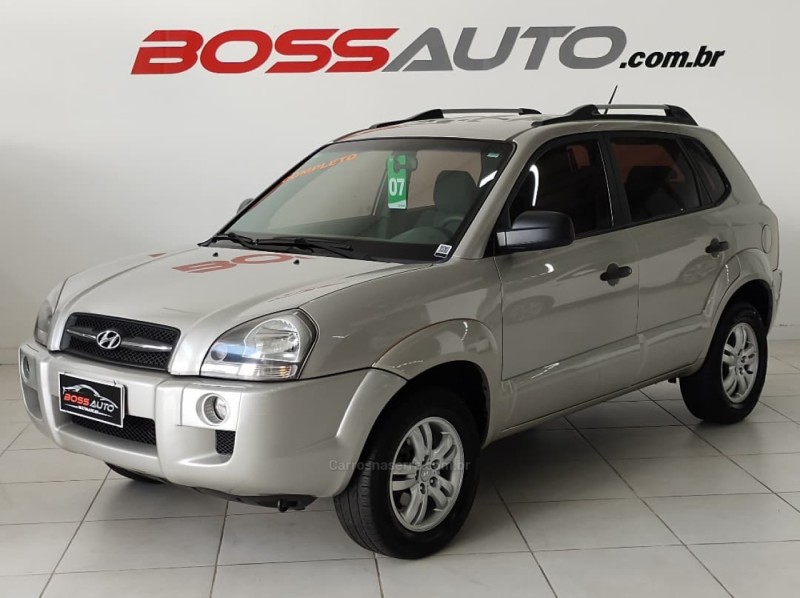 tucson 2.0 mpfi gl 16v 143cv 2wd gasolina 4p automatico 2007 caxias do sul