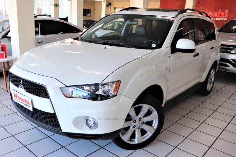 outlander 2.0 16v gasolina 4p automatico 2013 caxias do sul