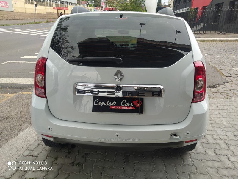 DUSTER 1.6 DYNAMIQUE 4X2 16V FLEX 4P MANUAL - 2015 - CAXIAS DO SUL