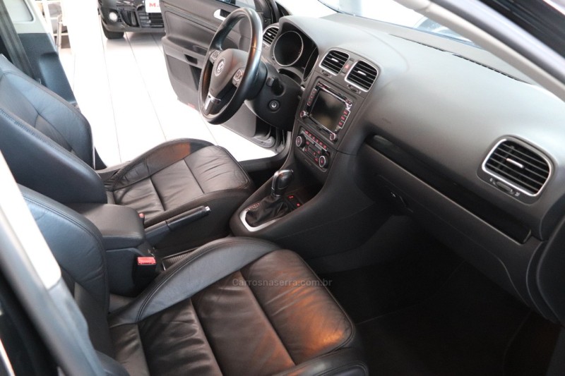 JETTA 2.5 I VARIANT 20V 170CV GASOLINA 4P TIPTRONIC - 2011 - CAXIAS DO SUL
