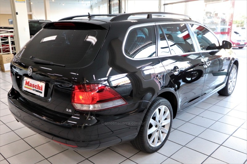 JETTA 2.5 I VARIANT 20V 170CV GASOLINA 4P TIPTRONIC - 2011 - CAXIAS DO SUL