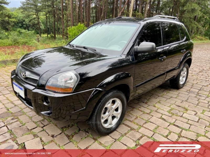 tucson 2.0 mpfi gl 16v 142cv 2wd gasolina 4p manual 2009 nova prata