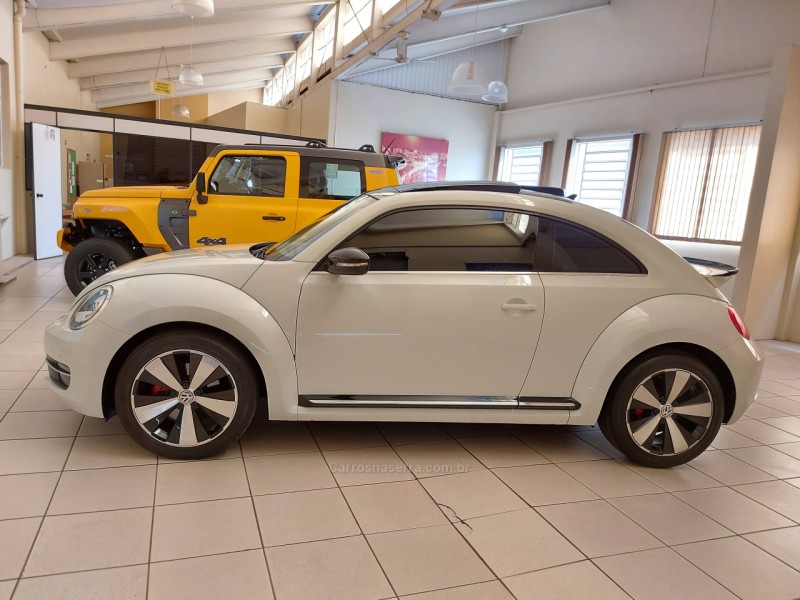 FUSCA 2.0 TSI 16V GASOLINA 2P AUTOMÁTICO - 2016 - NOVO HAMBURGO