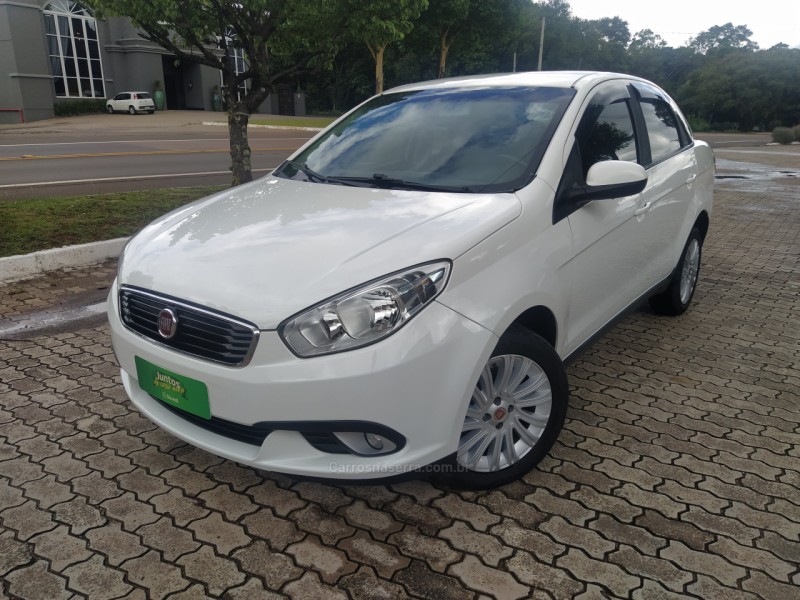 GRAND SIENA 1.6 MPI ESSENCE 16V FLEX 4P MANUAL