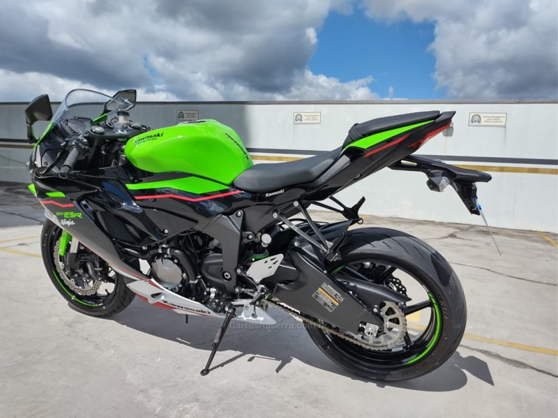 NINJA ZX-6R 636  - 2021 - BENTO GONçALVES