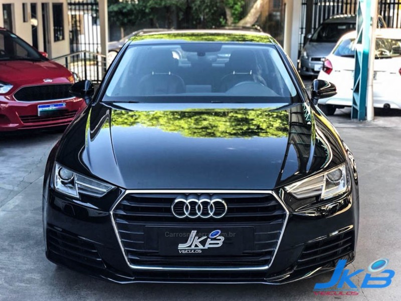A4 2.0 TFSI ATTRACTION GASOLINA 4P S TRONIC - 2018 - NOVO HAMBURGO