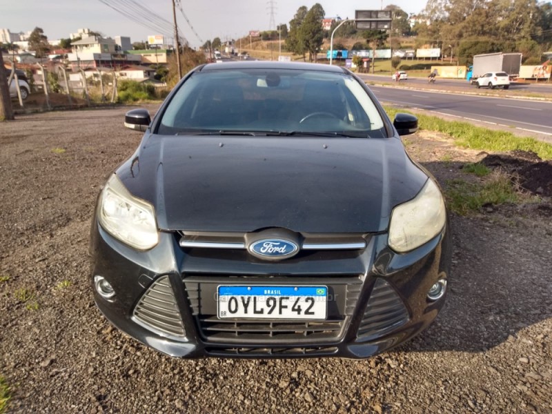 FOCUS 2.0 SE SEDAN 16V FLEX 4P AUTOMÁTICO - 2014 - FARROUPILHA