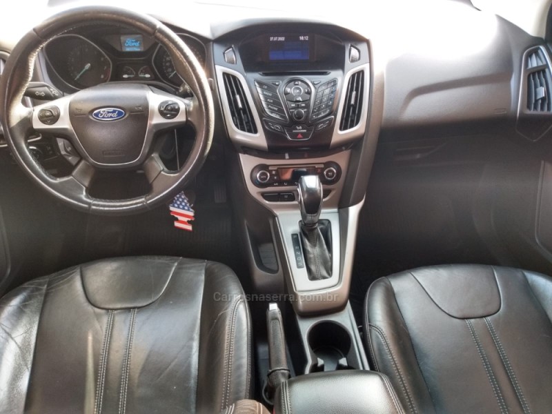 FOCUS 2.0 SE SEDAN 16V FLEX 4P AUTOMÁTICO - 2014 - FARROUPILHA