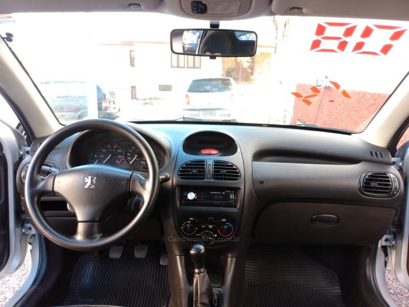 206 1.4 PRESENCE 8V FLEX 4P MANUAL - 2008 - CAXIAS DO SUL