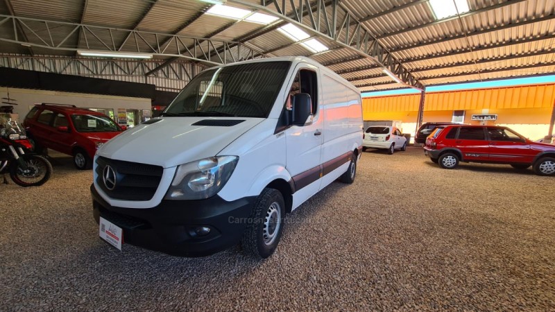 SPRINTER 2.2 415 CDI FURGÃO 14 BI-TURBO DIESEL MANUAL