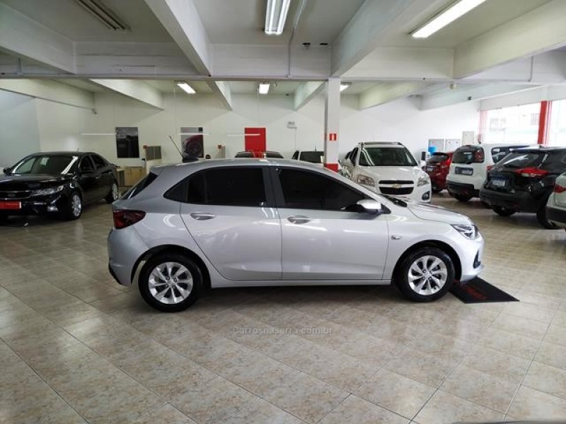 ONIX 1.0  LTZ 12V TURBO FLEX 4P AUTOMÁTICO - 2020 - CAXIAS DO SUL
