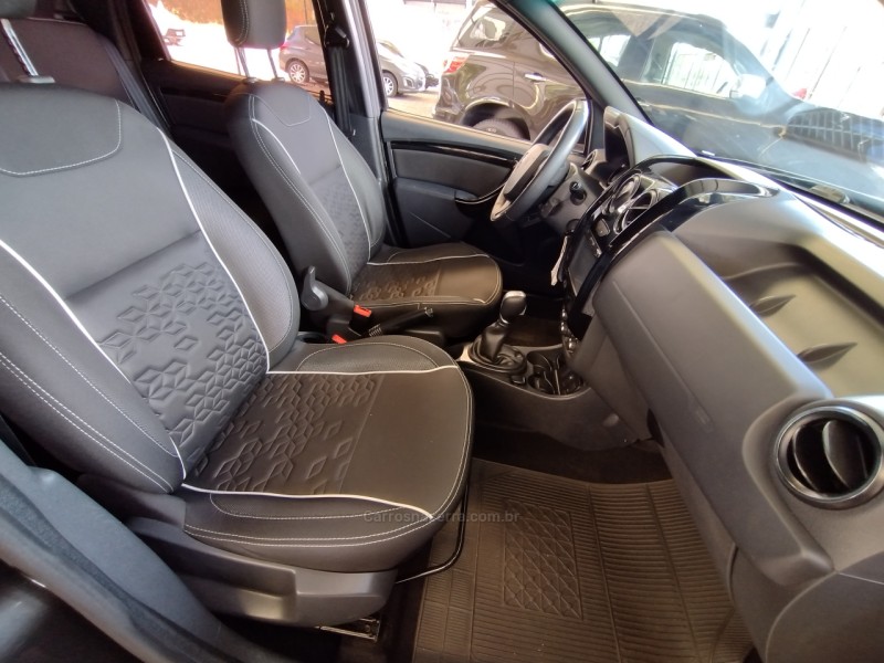 DUSTER OROCH 2.0 16V FLEX DYNAMIQUE 4P AUTOMÁTICO - 2017 - CAXIAS DO SUL