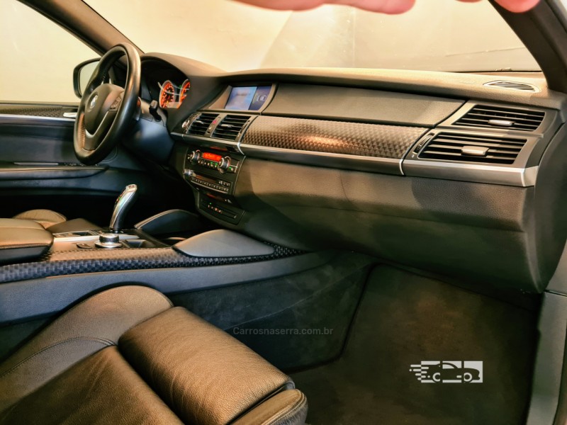 X6 4.4 50I 4X4 COUPÉ 8 CILINDROS 32V BI-TURBO GASOLINA 4P AUTOMÁTICO - 2010 - BENTO GONçALVES