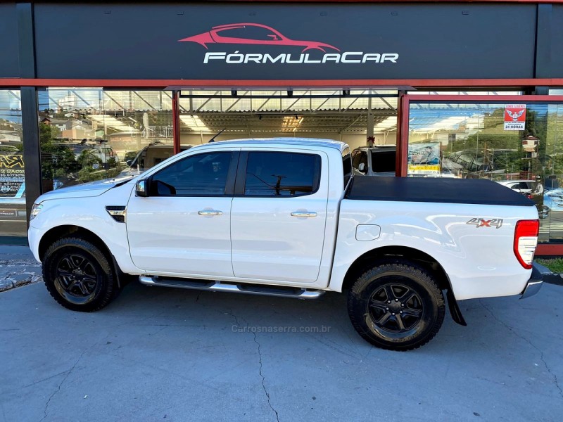 RANGER 3.2 XLT 4X4 CD 20V DIESEL 4P AUTOMÁTICO - 2015 - CAXIAS DO SUL