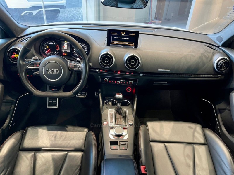 RS3 2.5 TFSI SPORTBACK QUATTRO GASOLINA 4P S-TRONIC - 2016 - ESTâNCIA VELHA