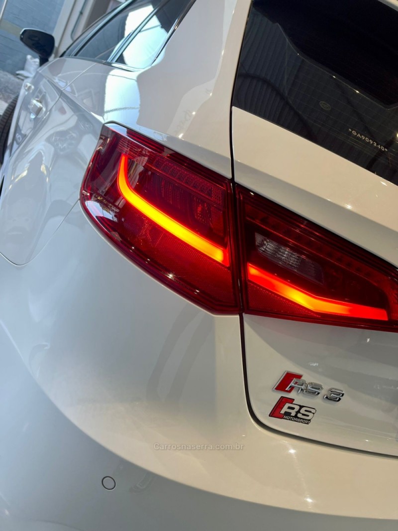 RS3 2.5 TFSI SPORTBACK QUATTRO GASOLINA 4P S-TRONIC - 2016 - ESTâNCIA VELHA