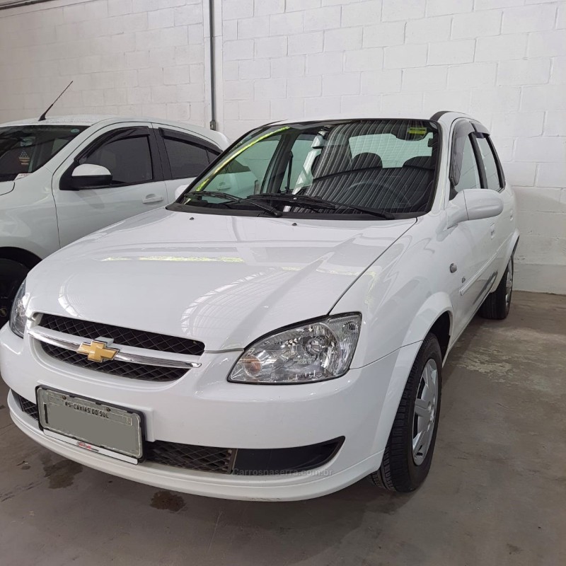corsa 1.0 mpfi classic sedan life 8v flex 4p manual 2012 caxias do sul