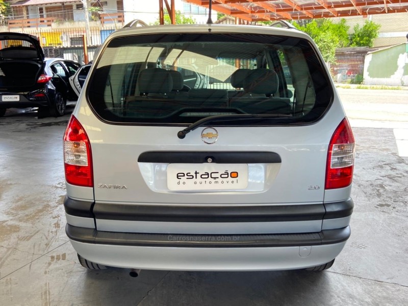 ZAFIRA 2.0 MPFI EXPRESSION 8V FLEX 4P AUTOMÁTICO - 2010 - NOVO HAMBURGO