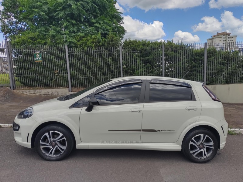 PUNTO 1.8 BLACKMOTION 16V FLEX 4P AUTOMATIZADO - 2017 - FARROUPILHA