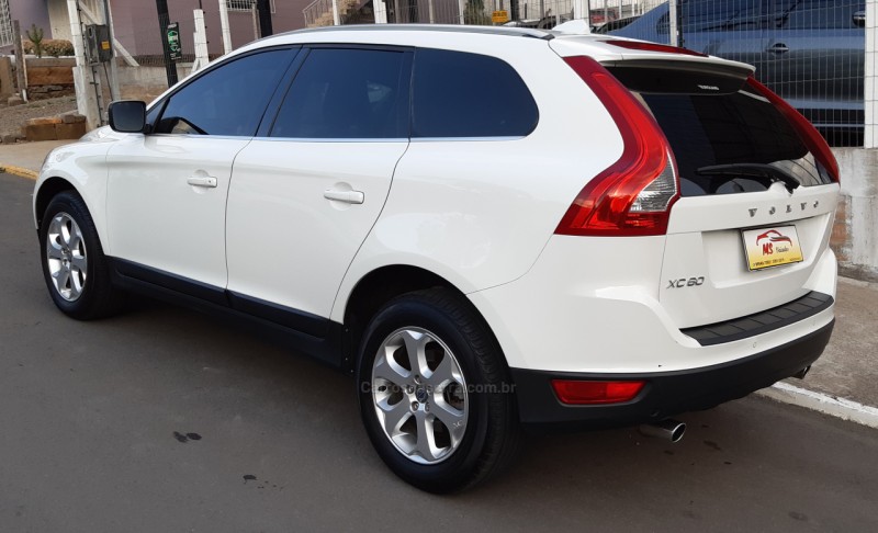 XC60 3.0 T6 TOP AWD TURBO GASOLINA 4P AUTOMÁTICO - 2011 - FARROUPILHA